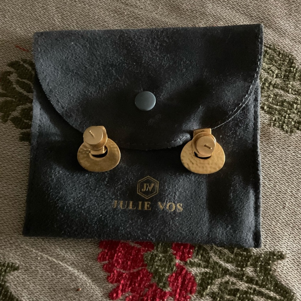 Julie Vos Hammered Gold Earrings Doorknocker style